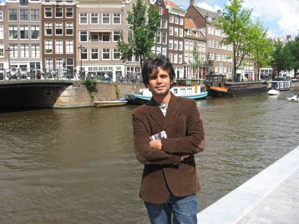 സ്വയം ചോദ്യം ചോദിക്കാന്‍ മറക്കുന്നു