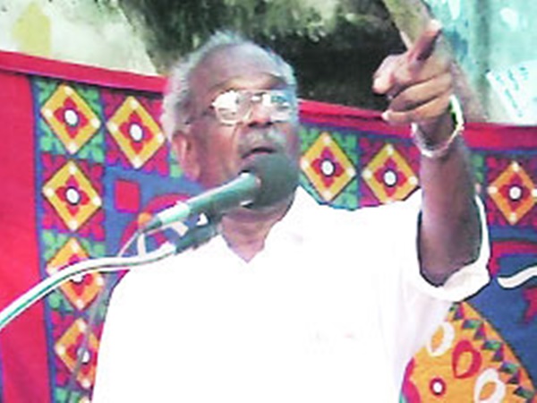 അവര്‍ക്കൊരുമാതിരി സൂക്കേടാ