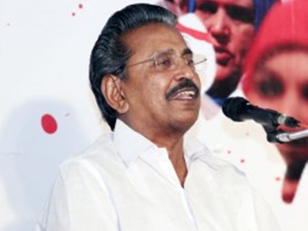 ലജ്ജ തോന്നുന്നു