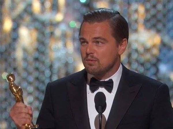 ആരെ പിന്തുണയ്ക്കണം