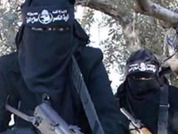 അഞ്ച് സ്ത്രീകളെ