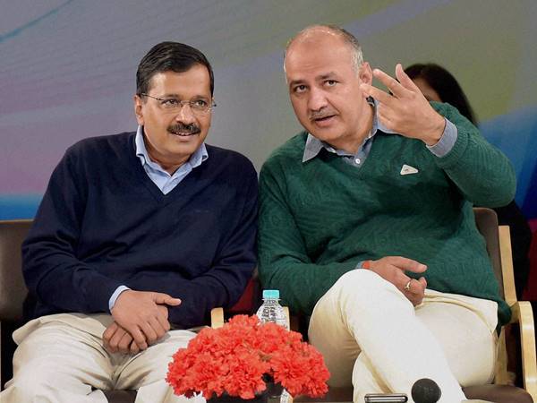 പാര്‍ട്ടി പൊളിറ്റിക്‌സിന്റെ പ്രശ്‌നം