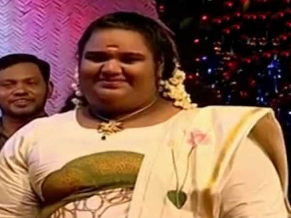മകള്‍...