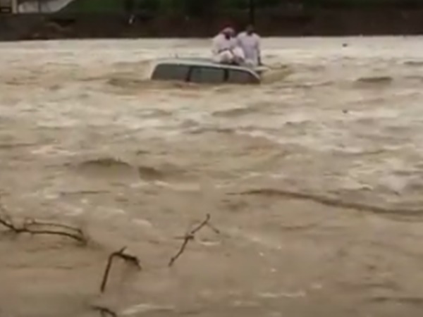 മസ്‌ഫോട്ട് താഴ് വര