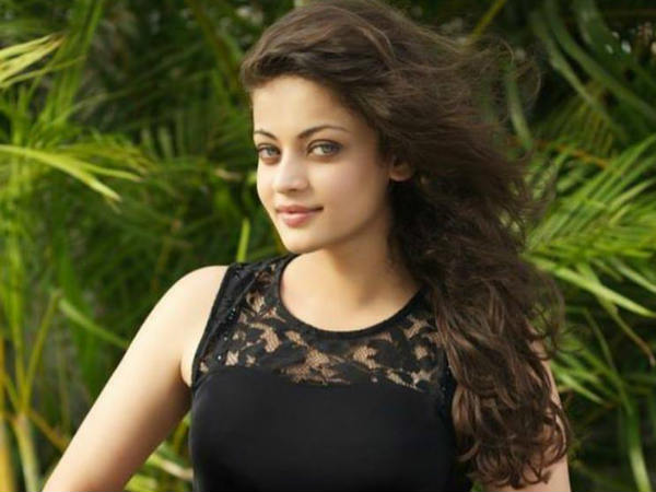 തെന്നിന്ത്യയില്‍ സജീവം