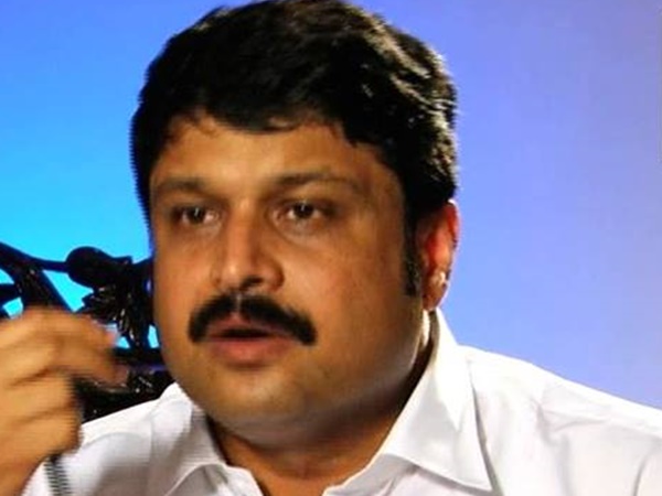 ചാനലിലെ സ്ഥാനമാനങ്ങള്‍