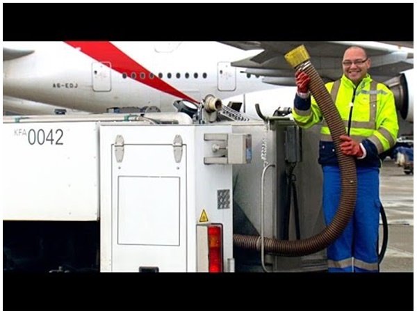 ഫ്‌ളൈറ്റിലെ മാലിന്യം