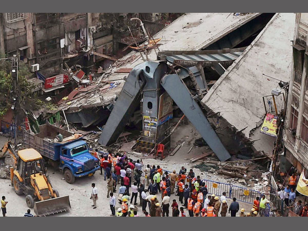  കൊല്‍ക്കത്ത ഫ്‌ളൈ ഓവര്‍ ദുരന്തം