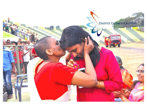 പോഷ് ഇല്ലാത്ത കളക്ടര്‍