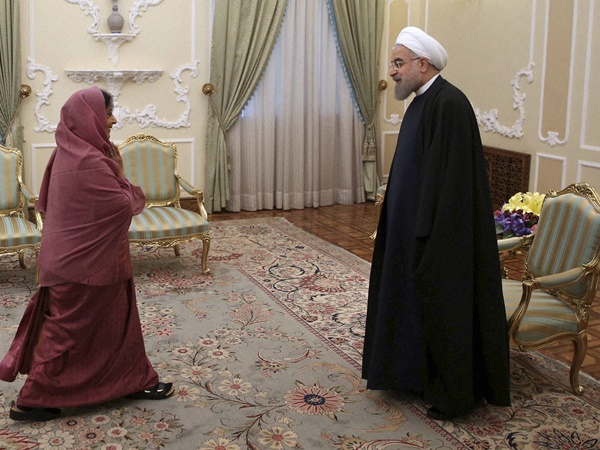 ട്രോള്‍ മീഡിയാ....