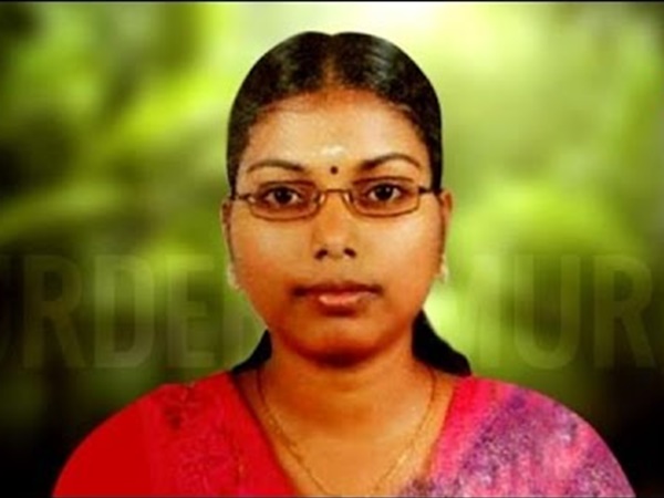 അയല്‍വാസി കസ്റ്റഡിയില്‍