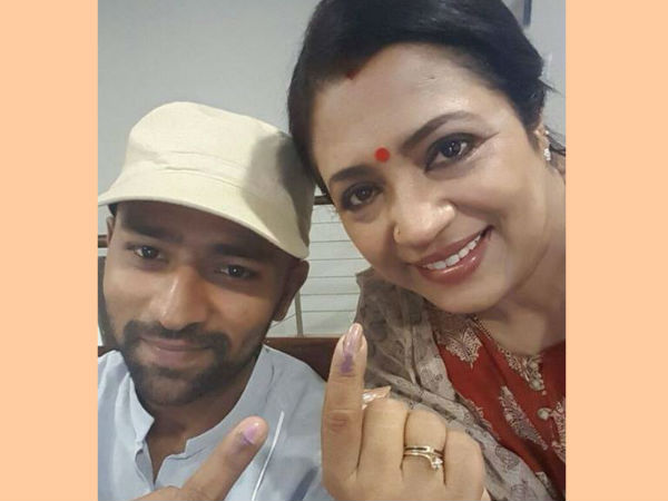 പൂര്‍ണിമയും മകനും