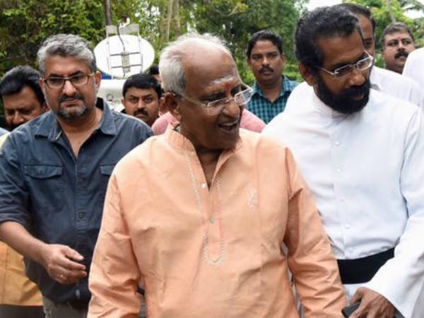 നായര്‍ ആണത്രെ