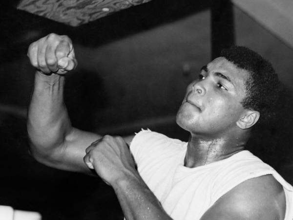 ഇസ്ലാമിലേയ്ക്ക്