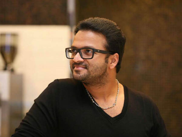 ആരേയും കണ്ടില്ല