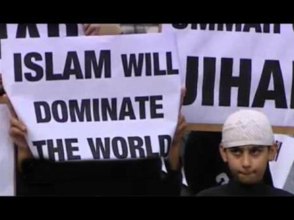 അതിന് കാരണം മതം അല്ല