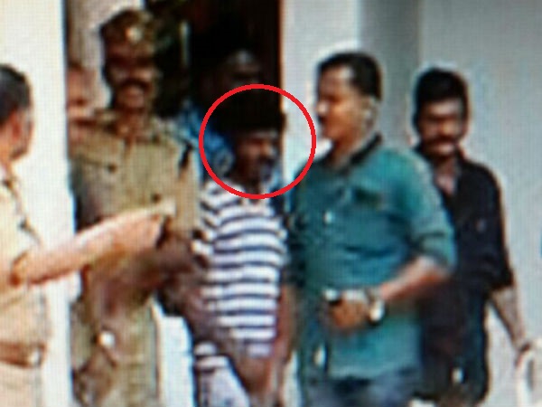 നാട്ടുകാര്‍ തിരിച്ചറിഞ്ഞു