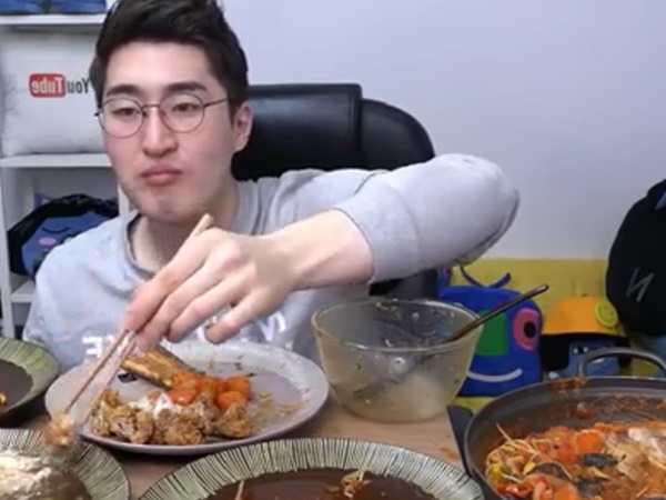 വീഡിയോ ഉഷാര്‍