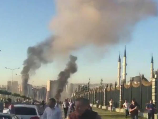 തുര്‍ക്കി തീവ്രവാദികള്‍ക്കൊപ്പം