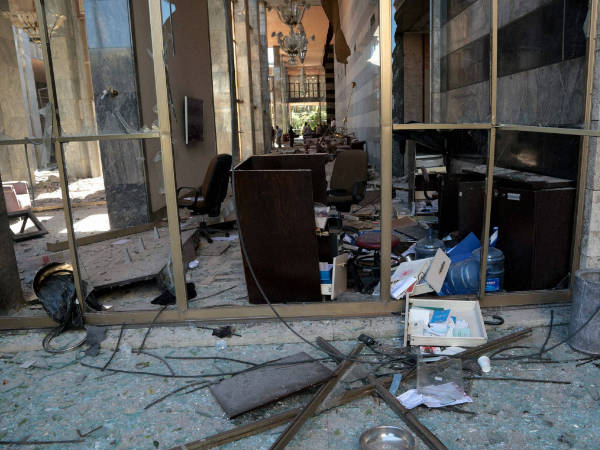 അറസ്റ്റ് തുടരുന്നു