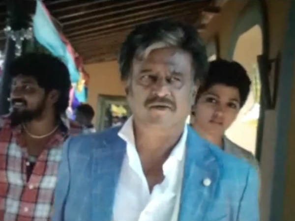 വാട്‌സ് ആപ്പിലും