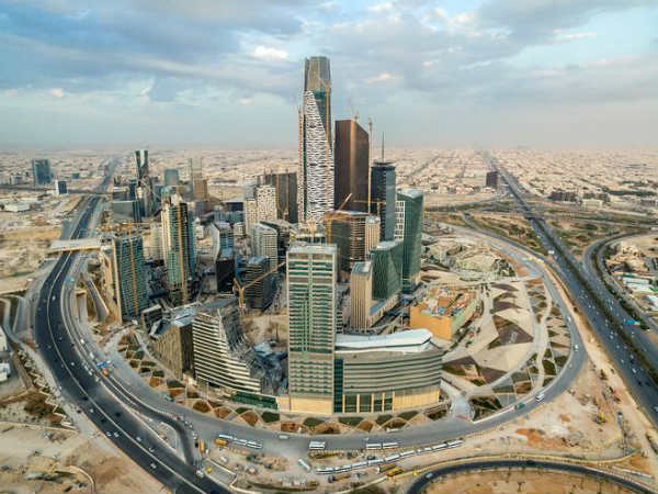 വീടുകളില്‍ തീ പിടിക്കും