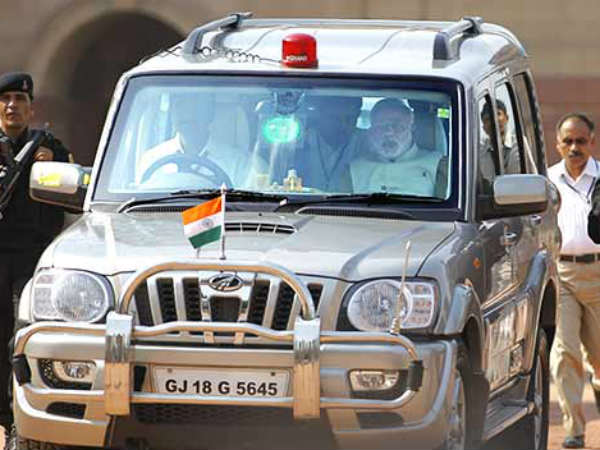 മാതൃക നരേന്ദ്രമോദി