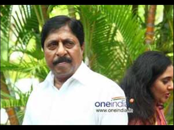 ദന്ത ഗോപുരത്തില്‍