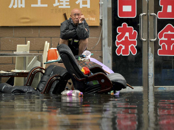 നിയമങ്ങളെ വെല്ലുവിളിച്ചപ്പോള്‍ 