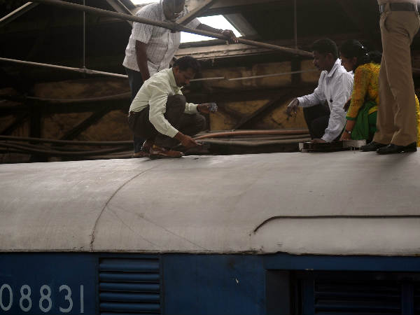 മുകള്‍ ഭാഗം മുറിച്ചു മാറ്റി