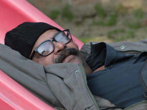 മൃതദേഹത്തിന് മേല് നൃത്തം ചവിട്ടി മൃതദേഹത്തിന് മേല് നൃത്തം ചവിട്ടി