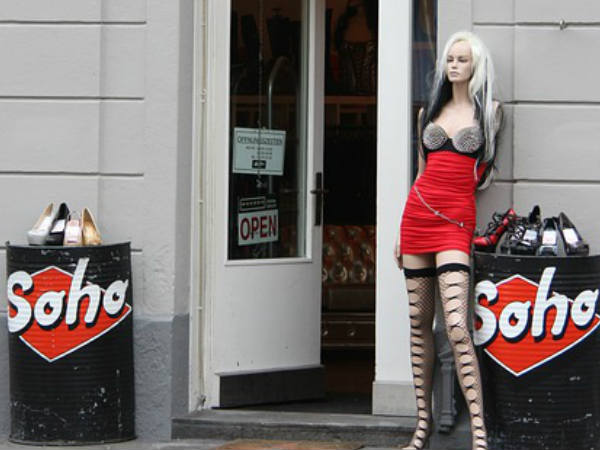 ലൈംഗിക പാവകള്‍