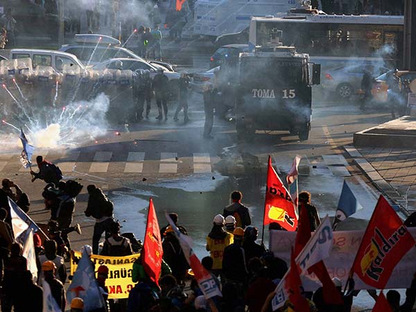  ജിഹാദികളുടെ ഭൂമി 