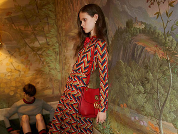  മെലിഞ്ഞ മോഡല്‍ 