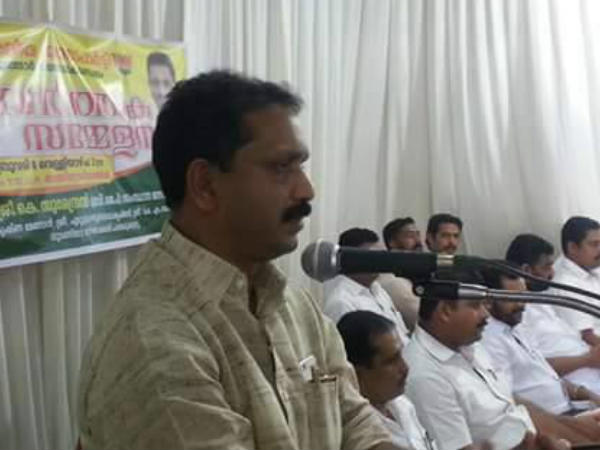  മറ്റന്നാള്‍ ക്രിസ്മസ്