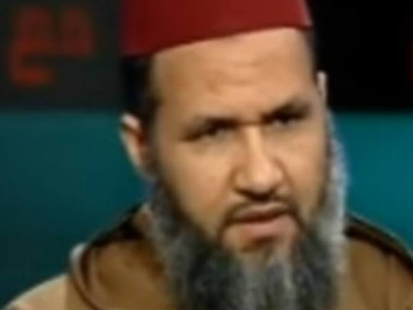 പുറത്താക്കി