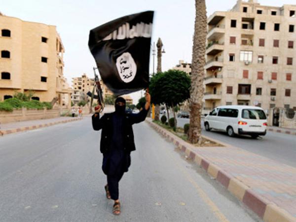 ഇന്ത്യ വിടുന്നു