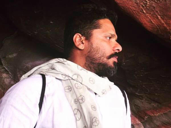 ആഷിഖ് അബു എന്തൊരു തോല്വിയാണ് ആഷിഖ് അബു എന്തൊരു തോല്വിയാണ്