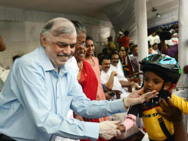 ഘോഷയാത്ര ഉദ്ഘാടനം