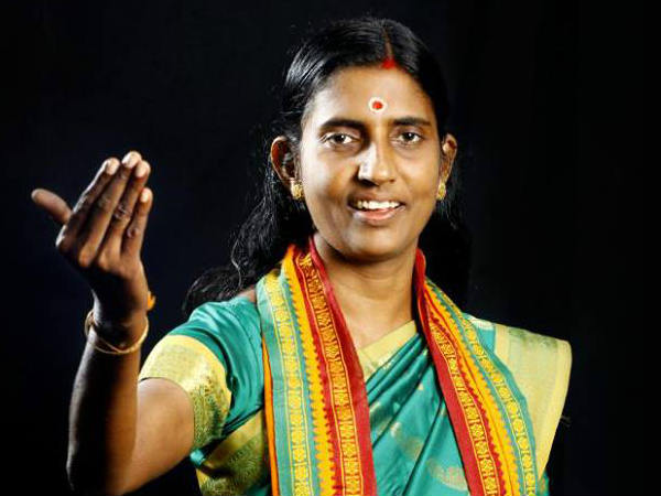 എങ്ങനെ വര്‍ഗീയമാകും