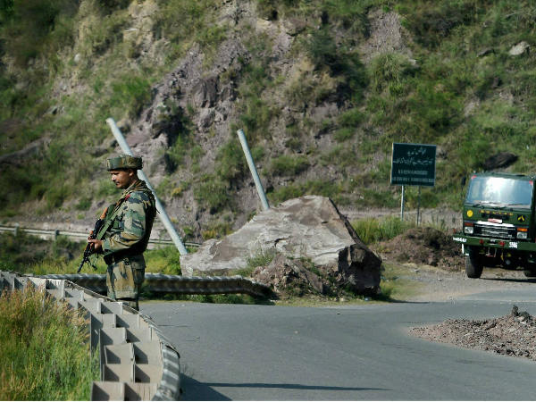 ലഷ്‌കര്‍ ഭീകരര്‍