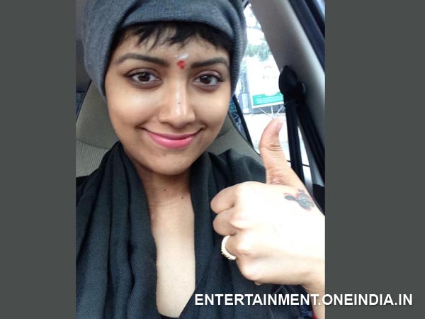  മമ്തയും പേര്‍ളി മാണിയും