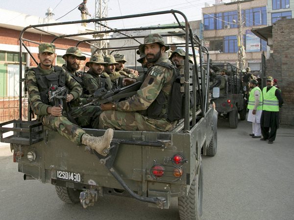 കടുത്ത നിരീക്ഷണം