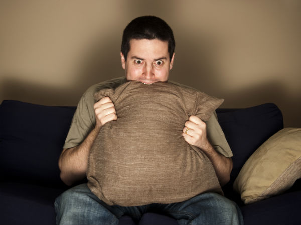 സ്ത്രീയുടെ സ്പര്‍ശത്തെ ഭയക്കുന്നവന്‍