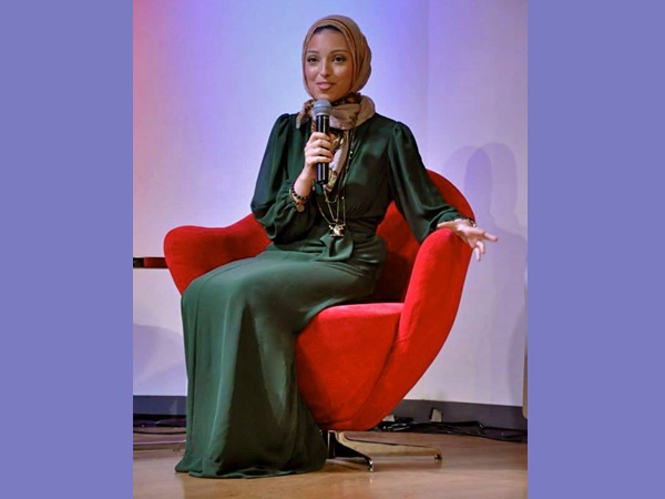 ആദ്യമായിട്ടല്ല ആദ്യമായിട്ടല്ല