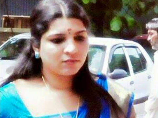 ആരോപണങ്ങള്‍