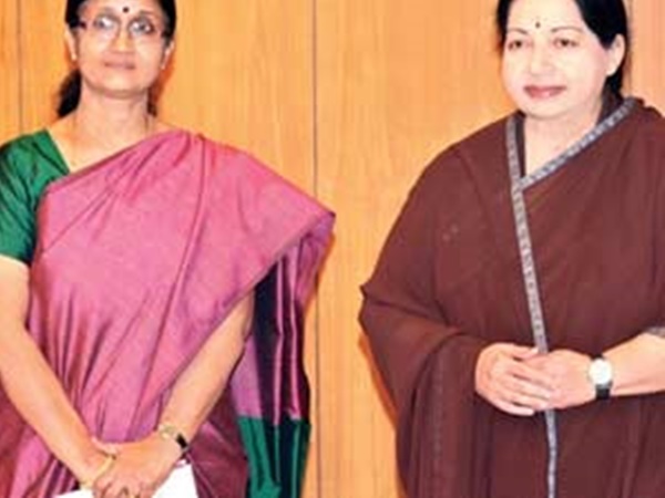 ഓപ്പറേഷന്‍ ആശുപത്രിയില്‍ 