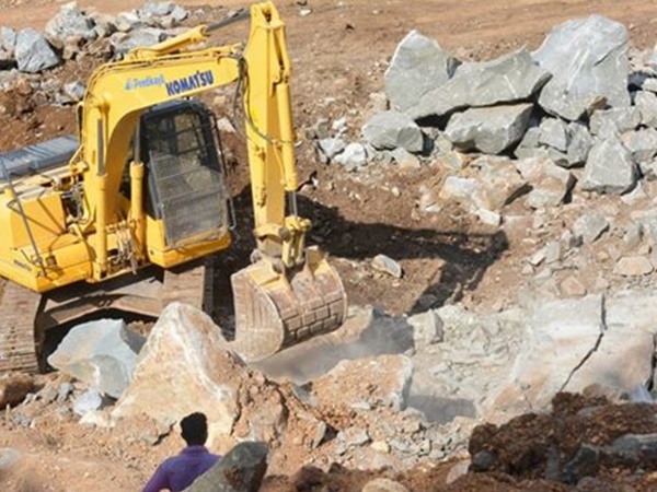 ഉന്നത നേതാക്കള്‍