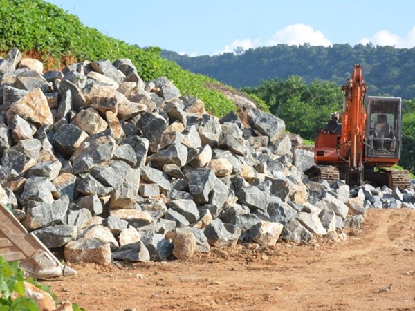 എല്ലാം ഷോയാണ്