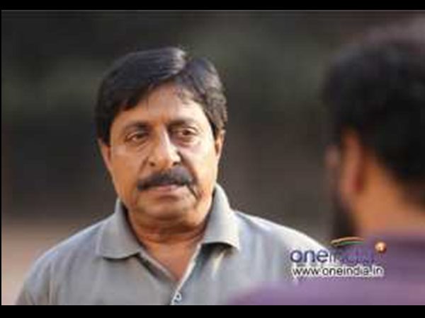 നേതാക്കള്‍ക്ക് പരിക്കേറ്റിട്ടില്ല